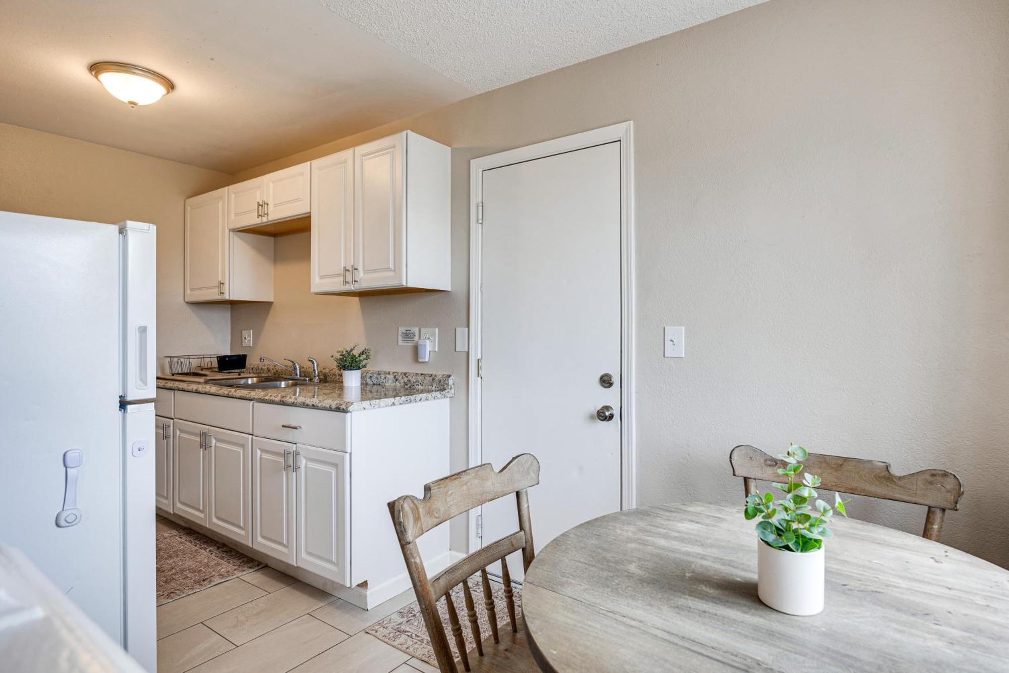 Convenient Joshua Tree Apartment - Walk To Town! Exteriér fotografie