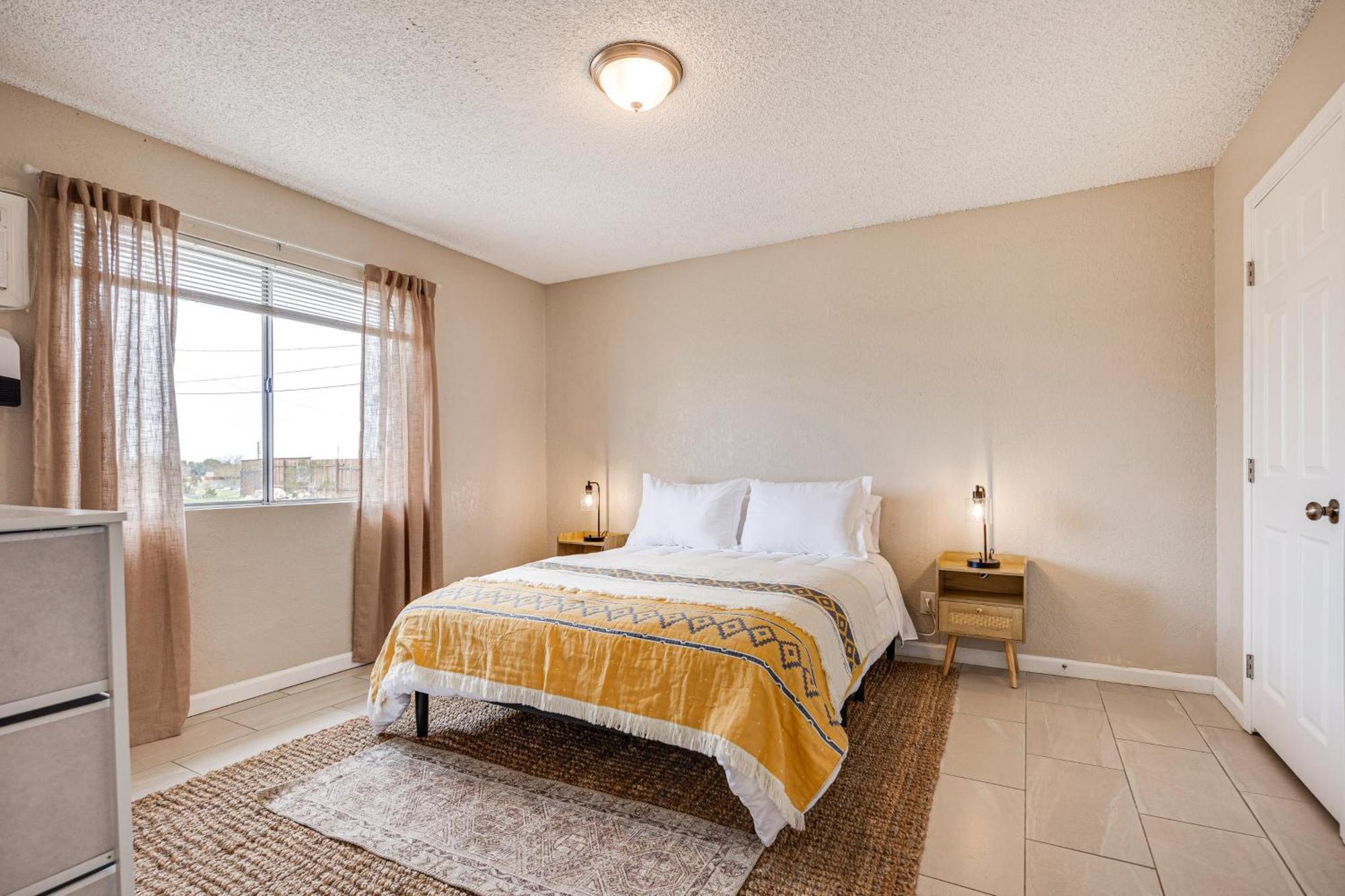 Convenient Joshua Tree Apartment - Walk To Town! Exteriér fotografie